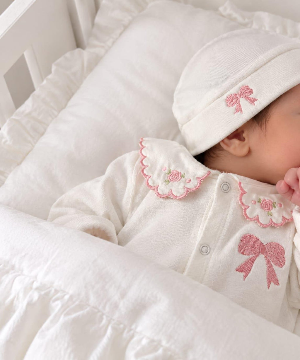 Klindera® Personalisiertes Baby-Set aus 100 % Gekämmter Baumwolle – Strampler, Mütze & Fäustlinge (3-teilig)